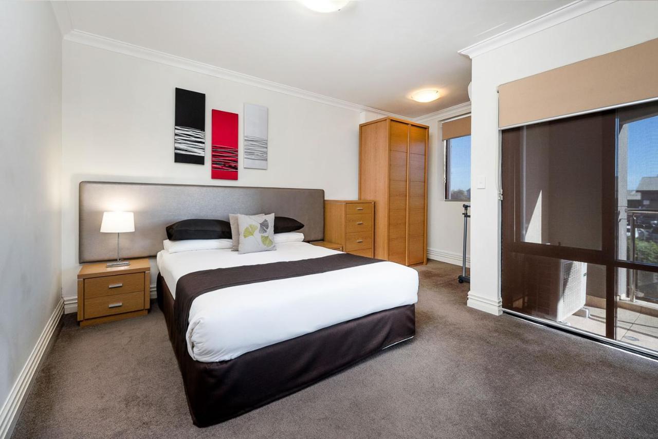 Fremantle Harbourside Apartments Exterior photo